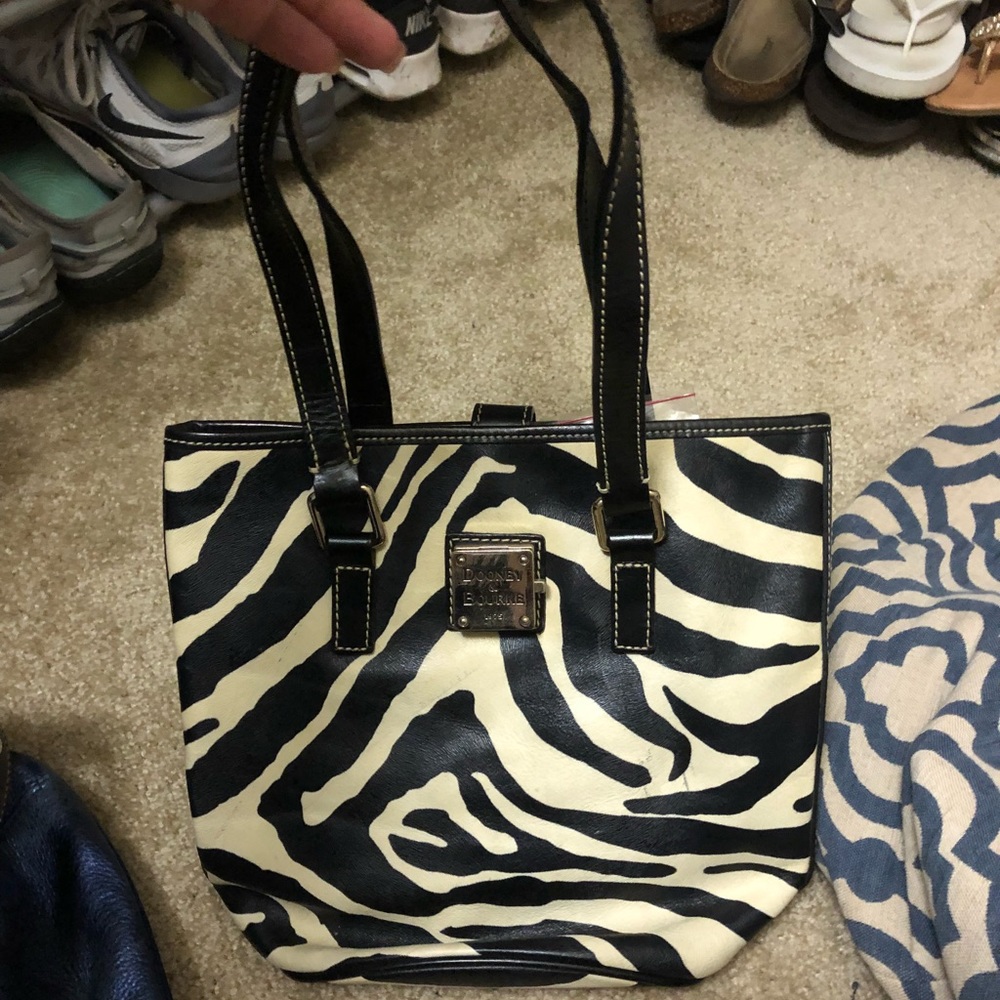 Dooney & Bourke Bag